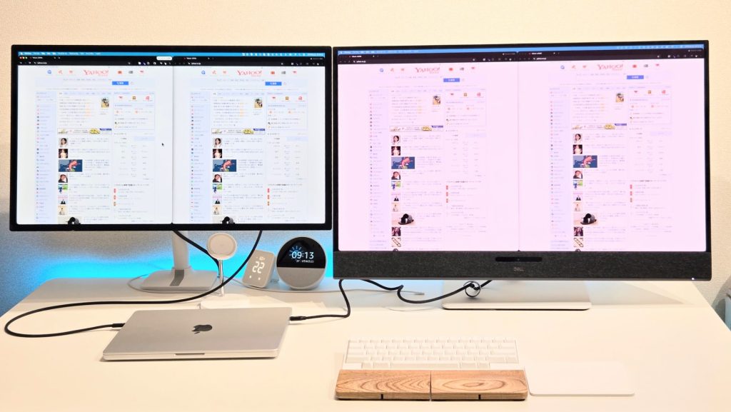 Studio Display と Dell S3225QC を横に並べた見た目